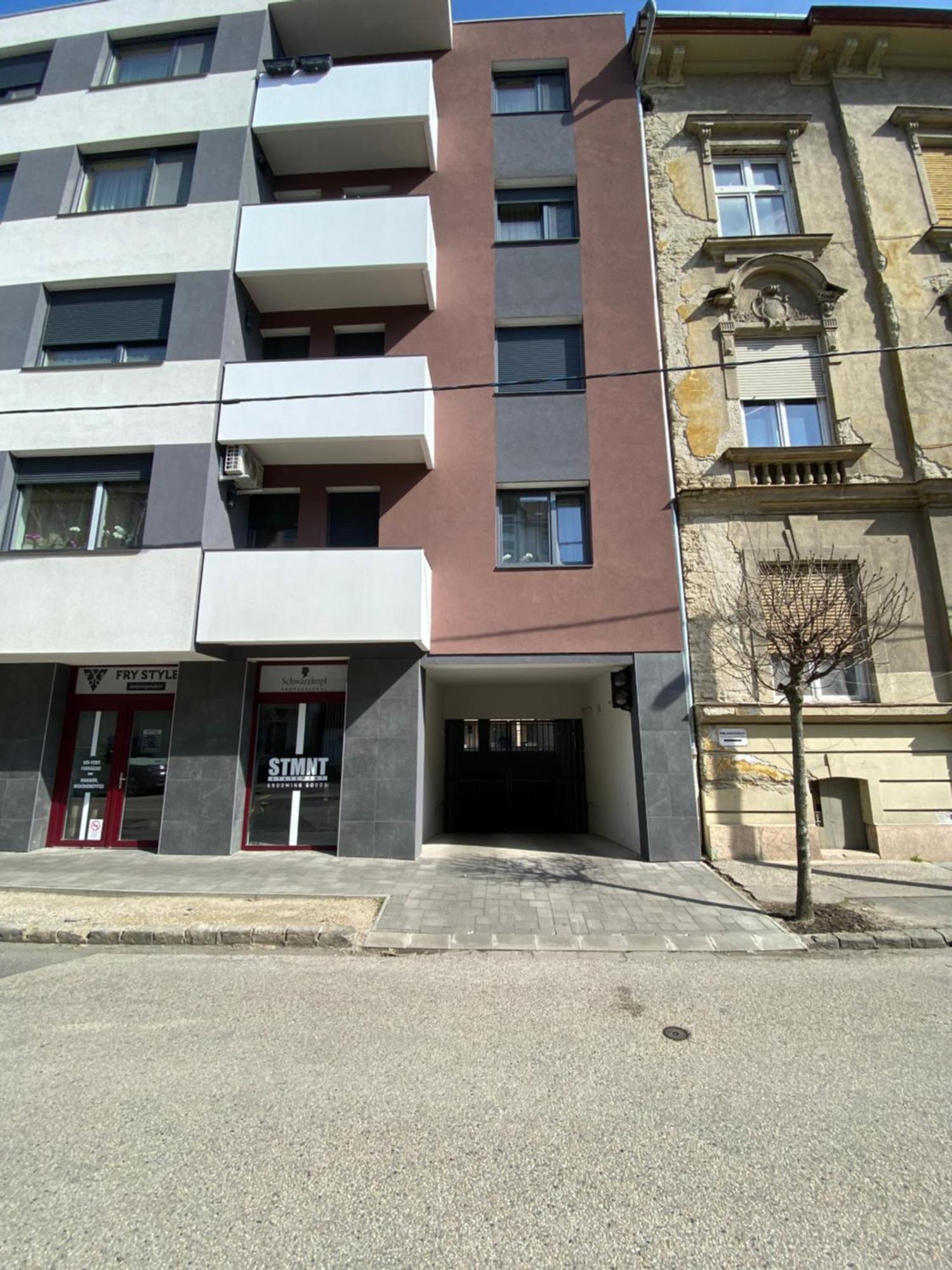 T27 Apartments Free Parking Ingyenes Zart Parkolo Győr Zewnętrze zdjęcie
